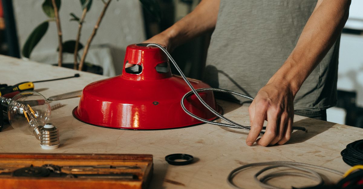 Expert Tips for Installing Smoke Alarms in Your Residence