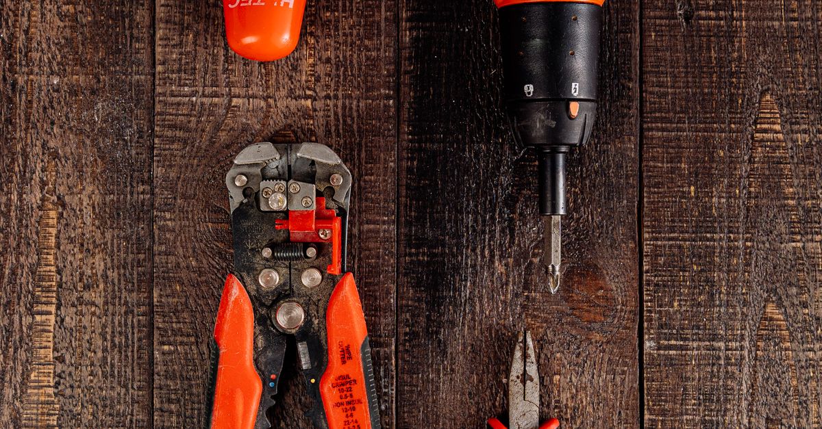 Understanding the Role of Fault Finding in Electrical Repairs